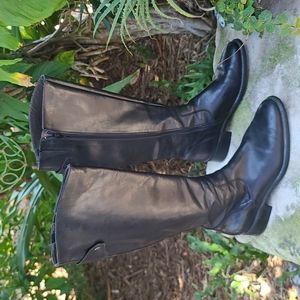 Marco Ferretti black leather tall zipped boot. Broken in condition. Sz 40/8.5